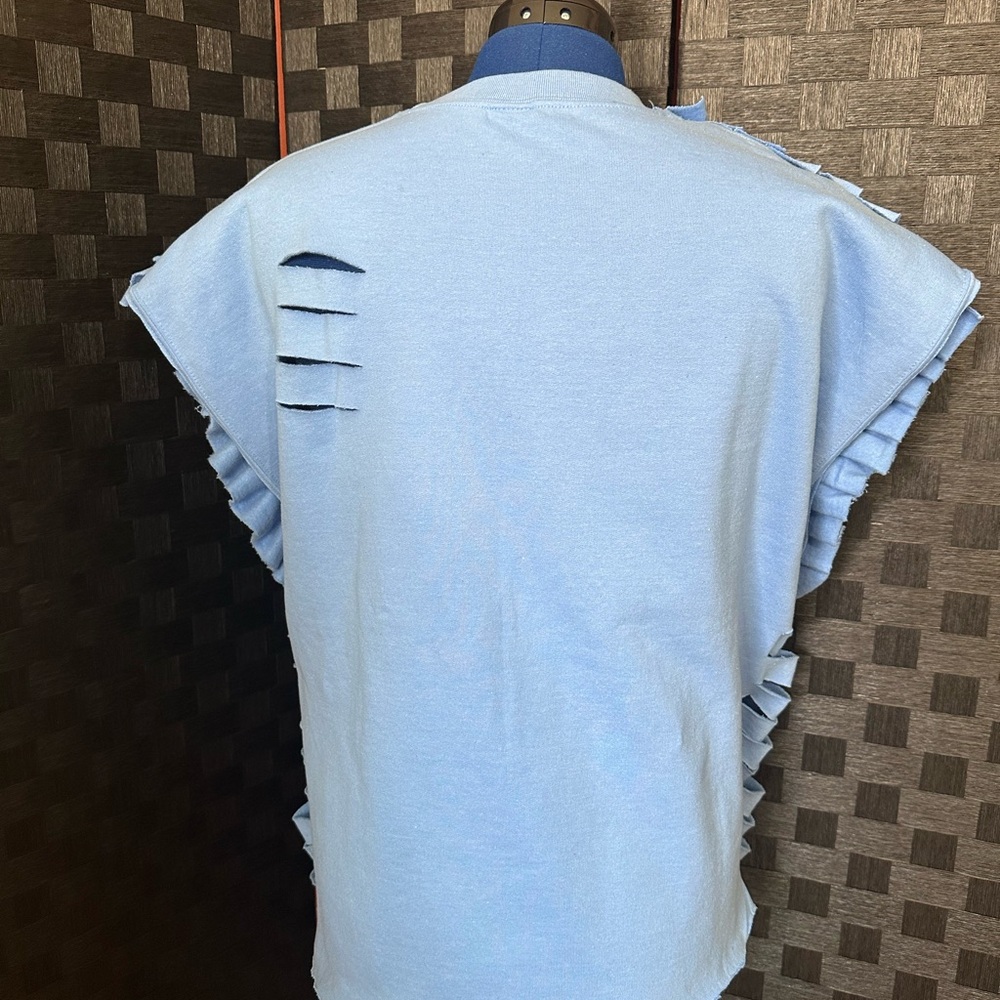 Unique Blue Ruffled Sweatshirt with Denim Pockets - Picture 3 of 3